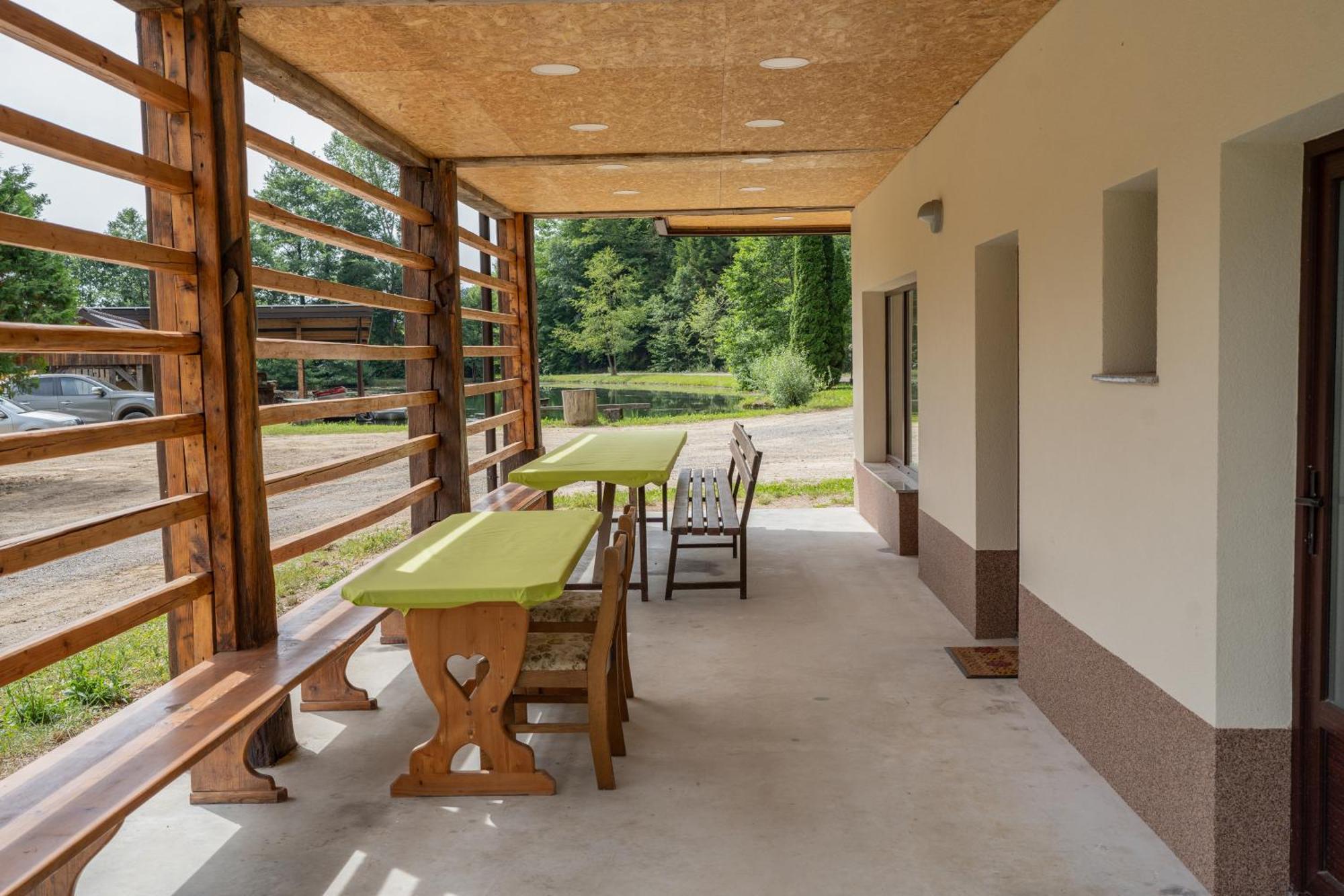 Ferienwohnung Ribnik Stari Trg Lesicno Exterior foto