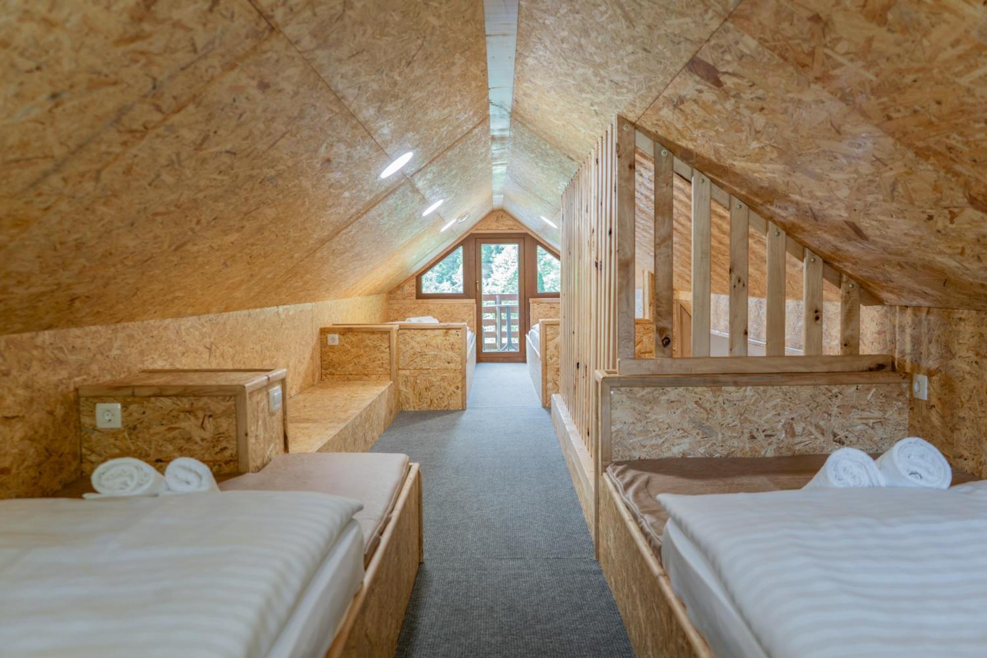 Ferienwohnung Ribnik Stari Trg Lesicno Exterior foto