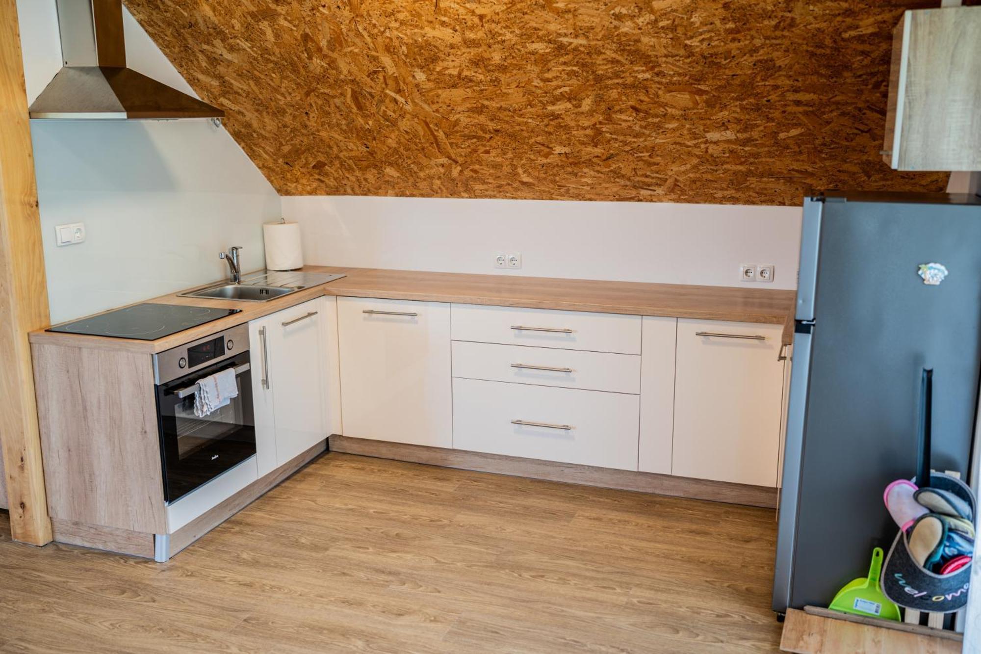 Ferienwohnung Ribnik Stari Trg Lesicno Exterior foto